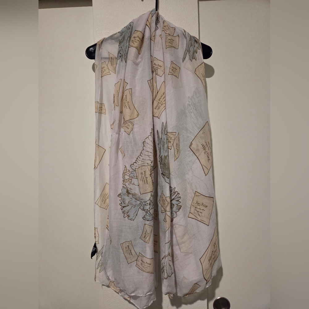 Warner Bros. Cream and Tan Scarf